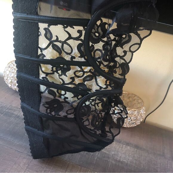 Vintage Victoria’s Secret Corset Top - Picture 6 of 7
